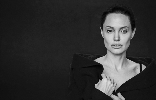 Анджелина Джоли на обложке Wall Street Journal (ФОТО)
