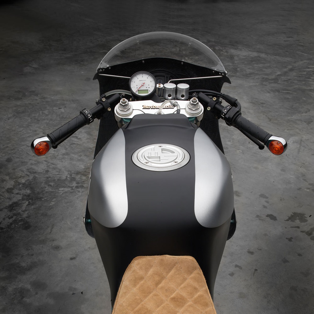 Кастом Moto Studio Paul Smart Ducati