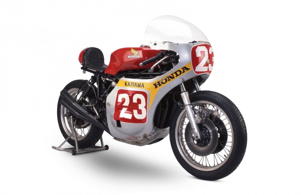 Старинный мотоцикл Honda CB500R Racer 1971
