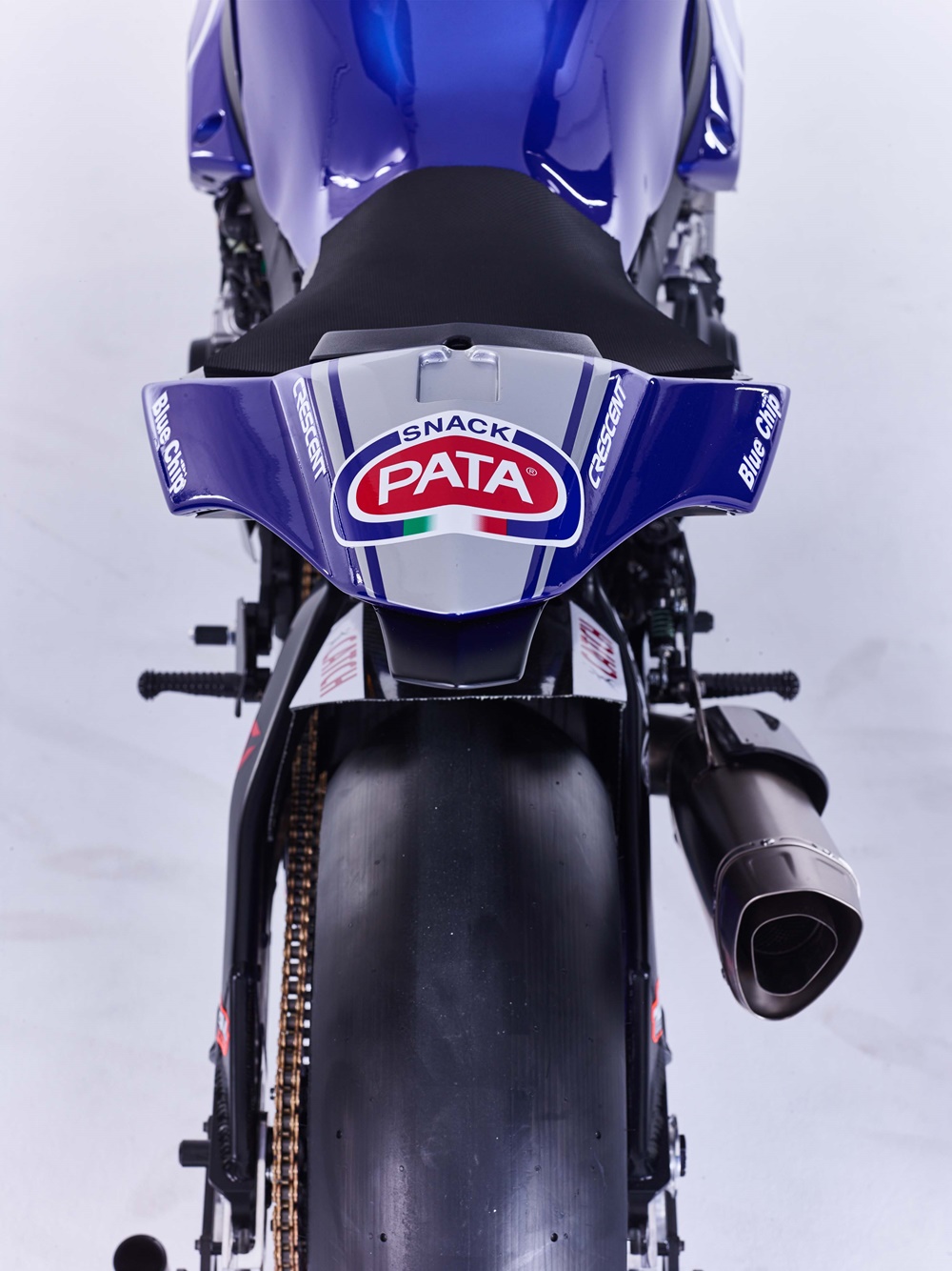 Презентация команды Pata Yamaha и супербайка Yamaha YZF-R1 2016